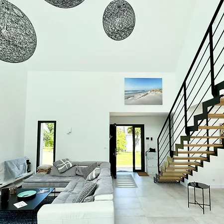 Superbe Contemporaine Avec Piscine, Sainte Marine Villa